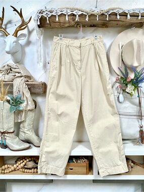 Aritzia pleated chino comfy trendy pants w retro semi casual midcentury vibe